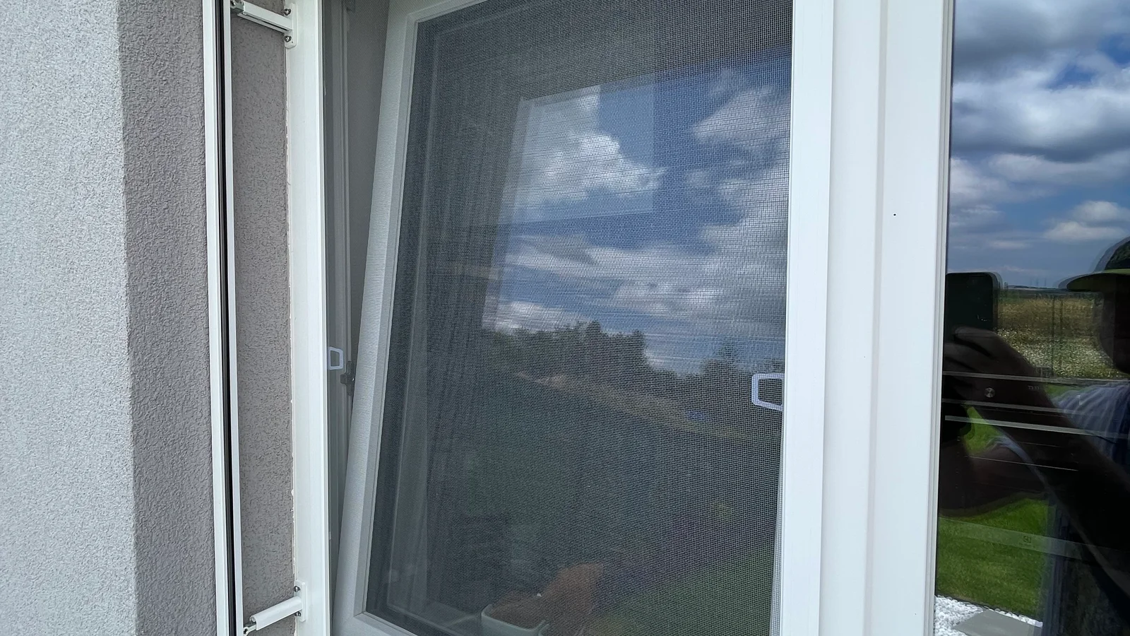 Okenní sítě proti hmyzu