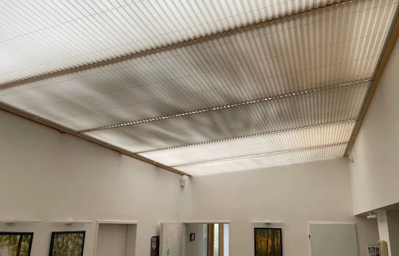 Látkové žaluzie plisé, realizace Stínící systémy Herget